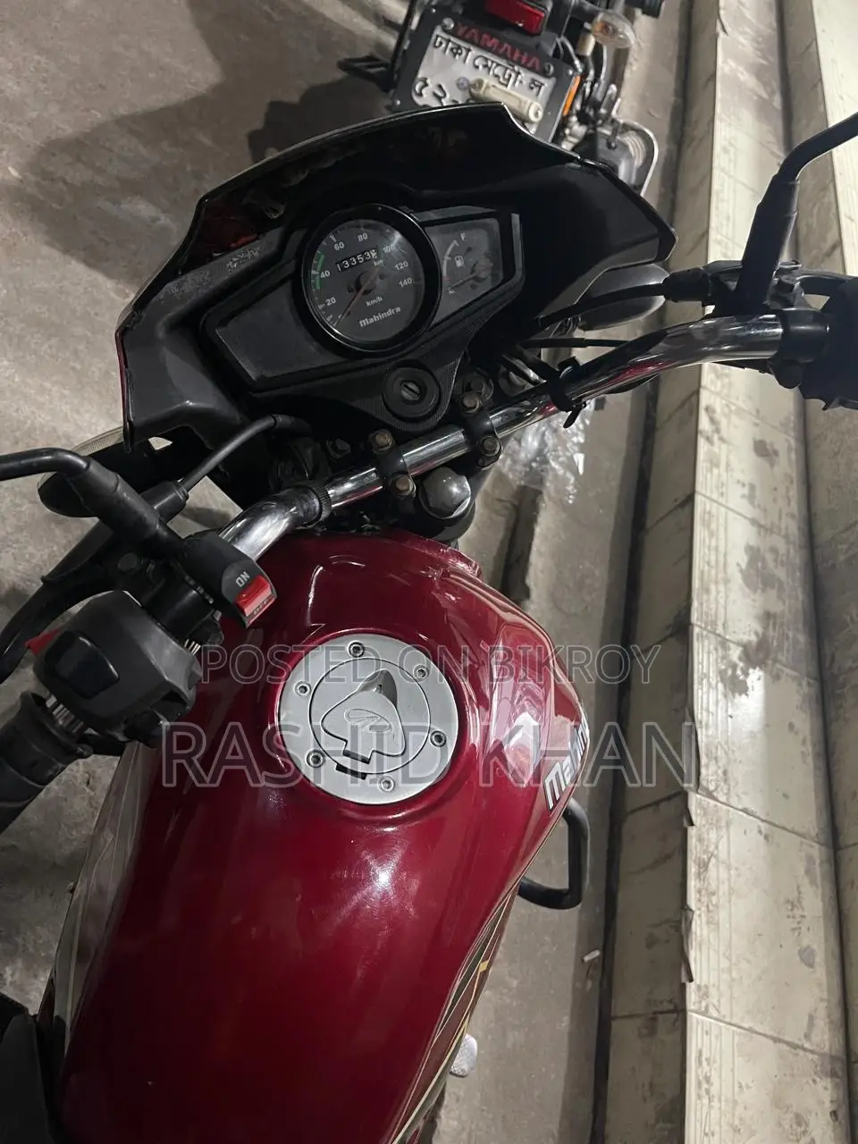 Mahindra Centuro 2019 Red