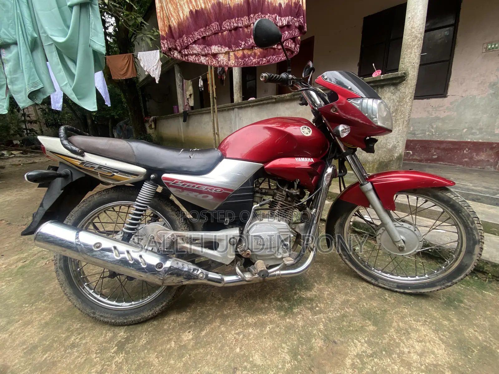 Yamaha 2007 Red