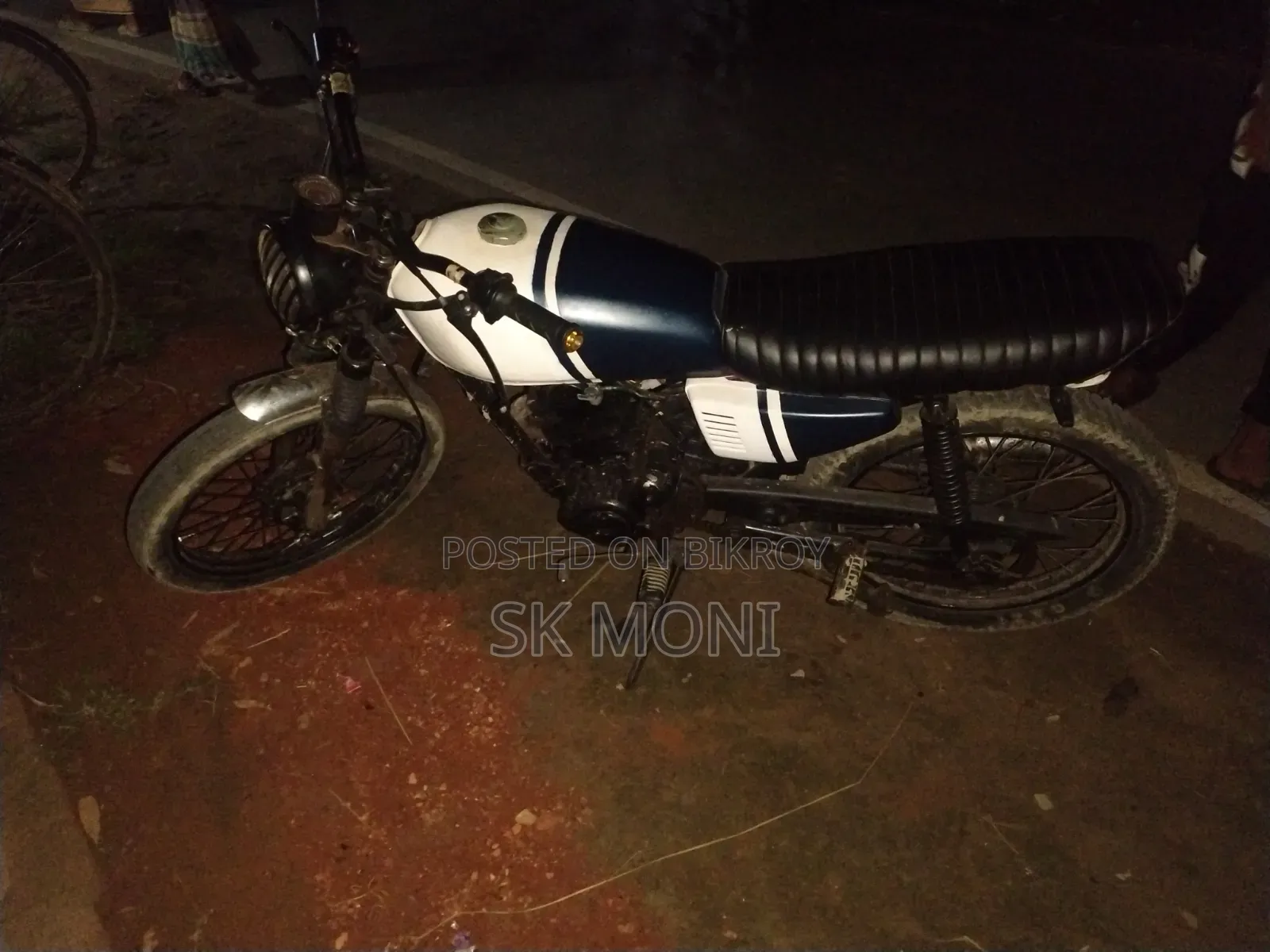 Honda CB 2014 White