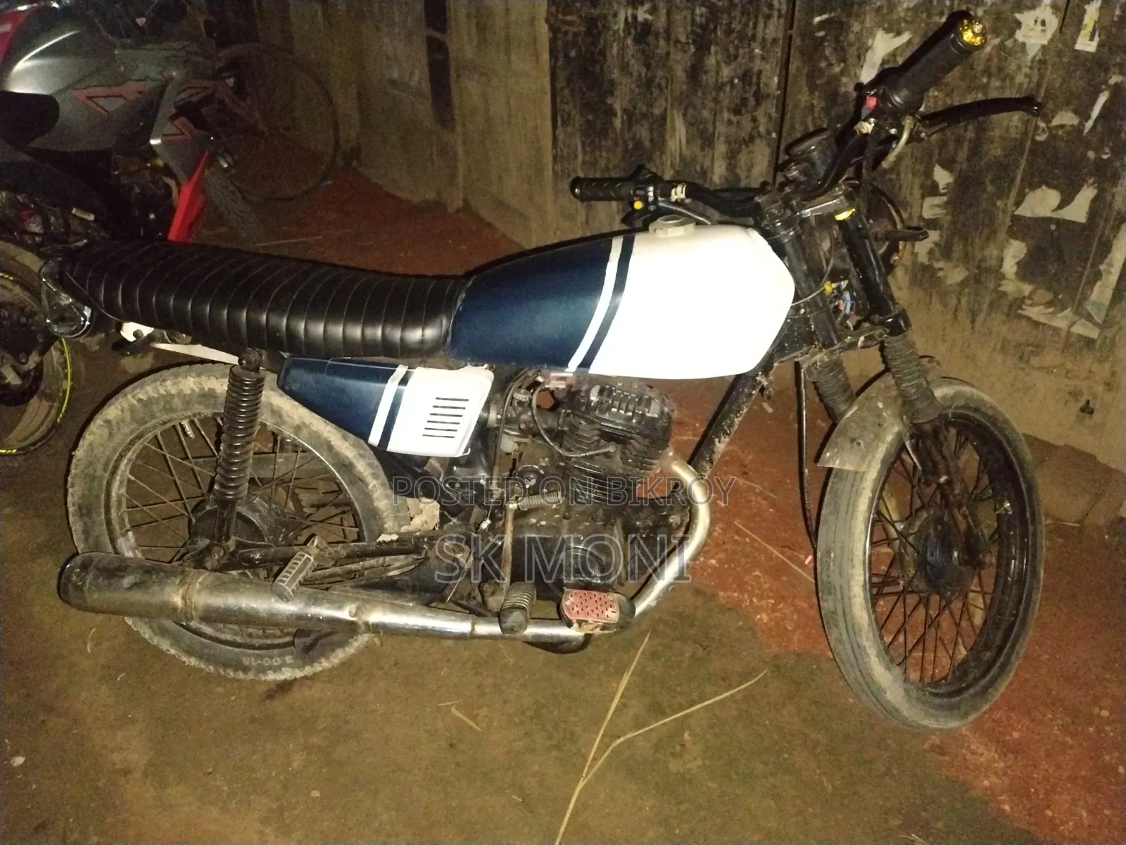 Honda CB 2014 White