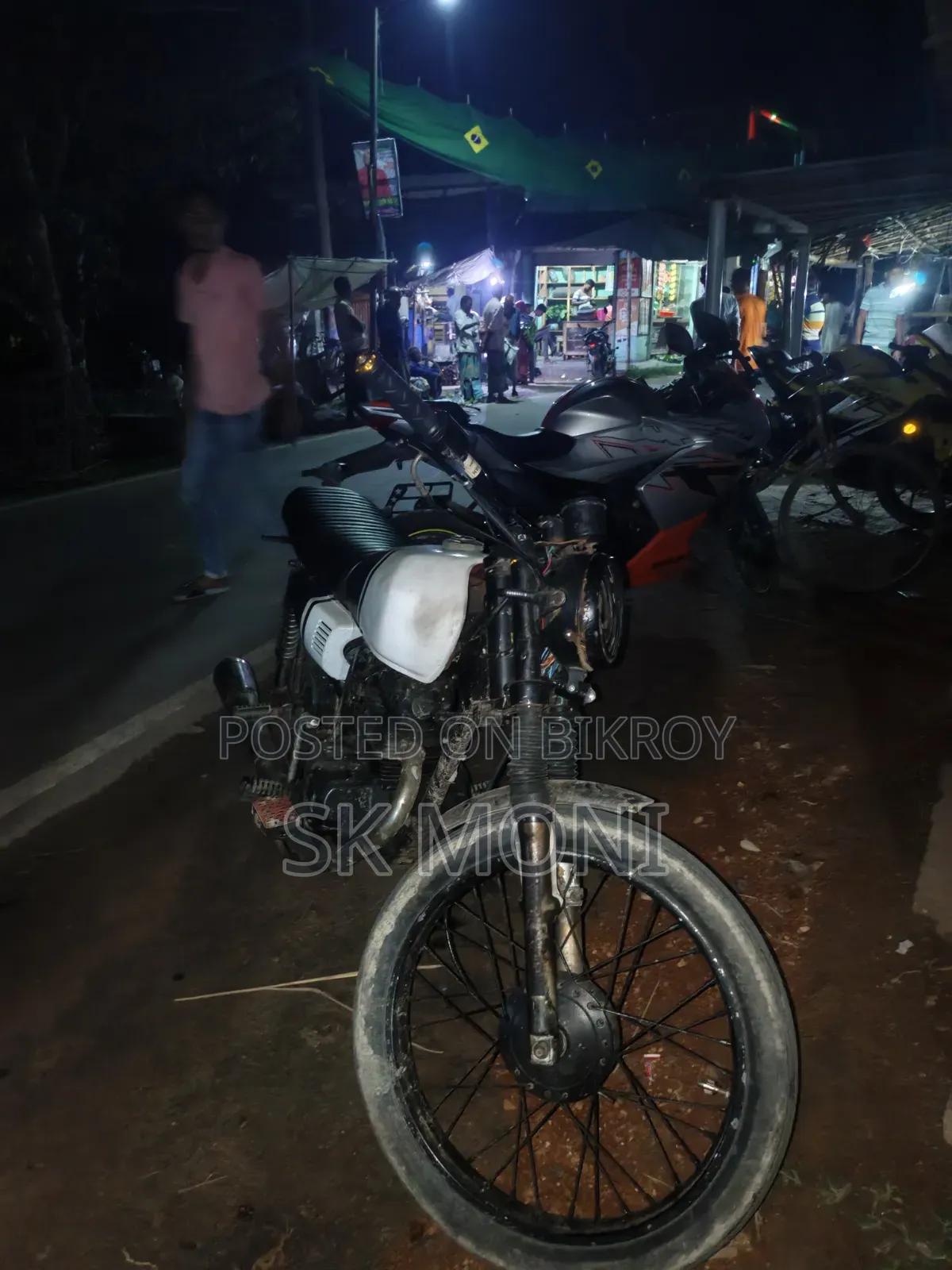 Honda CB 2014 White