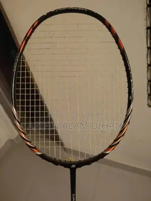 Yonex Neno Speed 9900