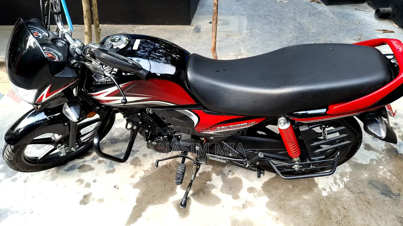 Honda 2025 Black