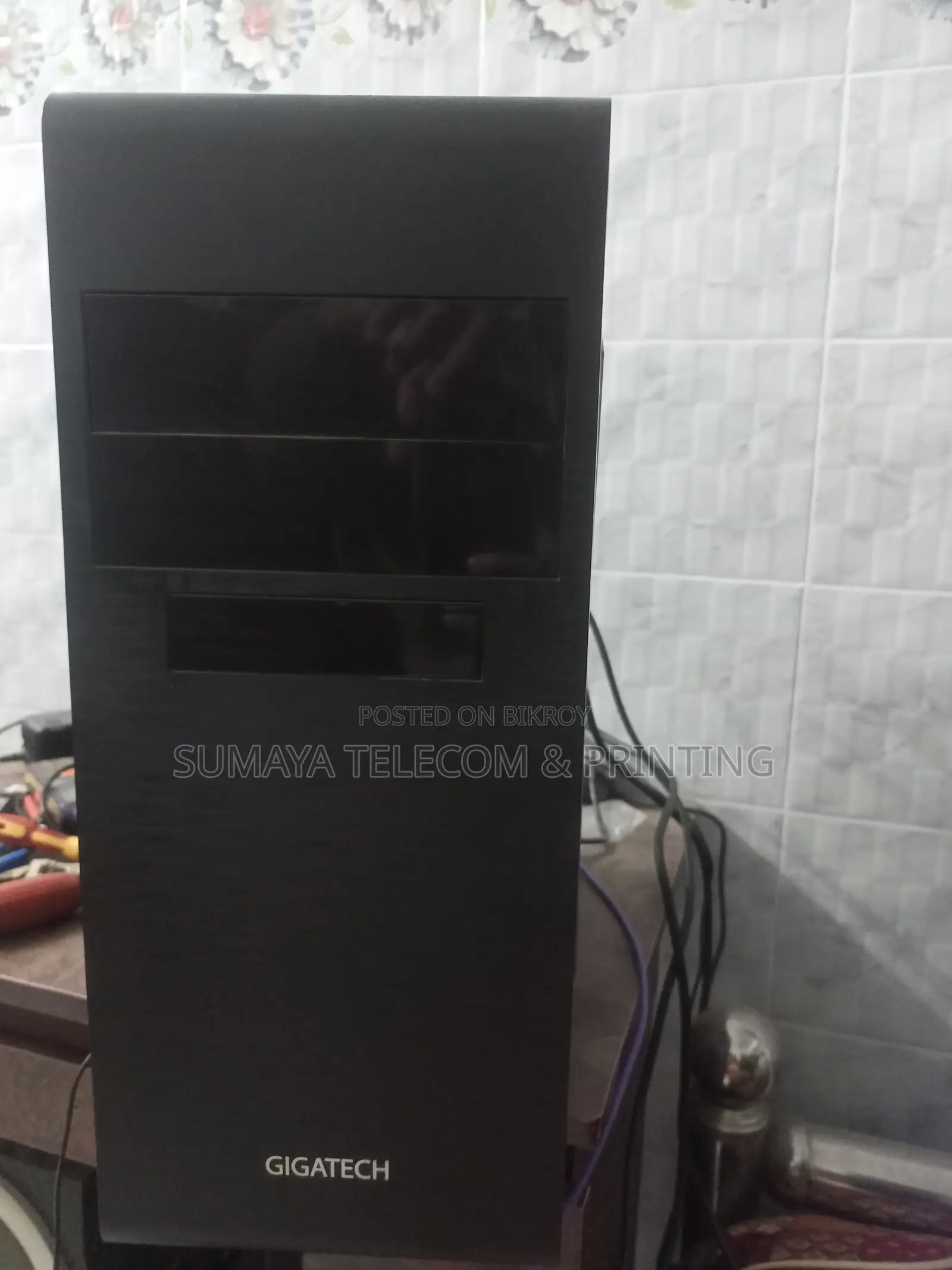 Desktop Computer HP 4GB Intel Core i3 HDD 500GB
