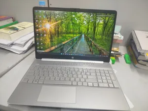 Laptop HP 15s 8GB Intel Core 3 SSD 500GB