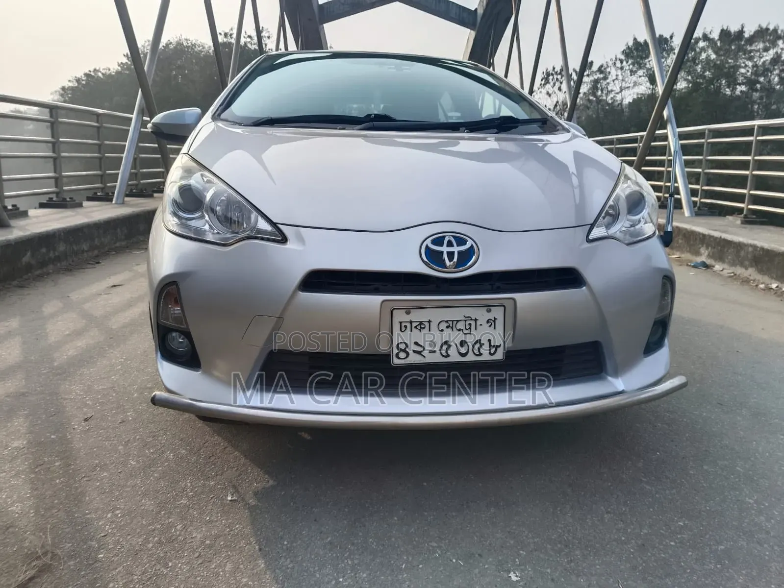 Toyota Aqua 2013 Silver