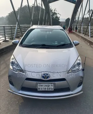 Toyota Aqua 2013 Silver