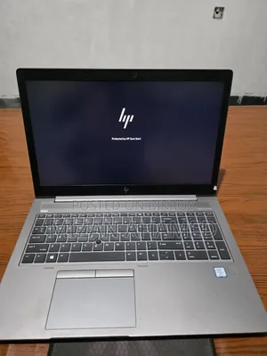 Laptop HP ZBook 15u G5 16GB Intel Core I7 SSD 512GB