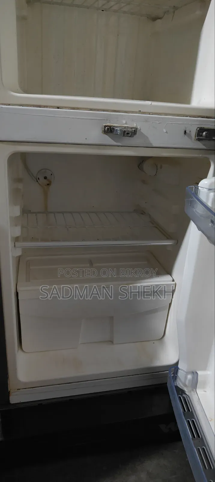 Refrigerator for sale