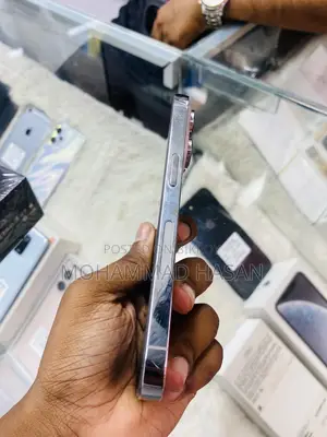 অ্যাপল আইফোন ১৪ প্রো ১২৮ জিবি হোয়াইট