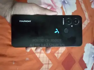Symphony G26 32 GB Black