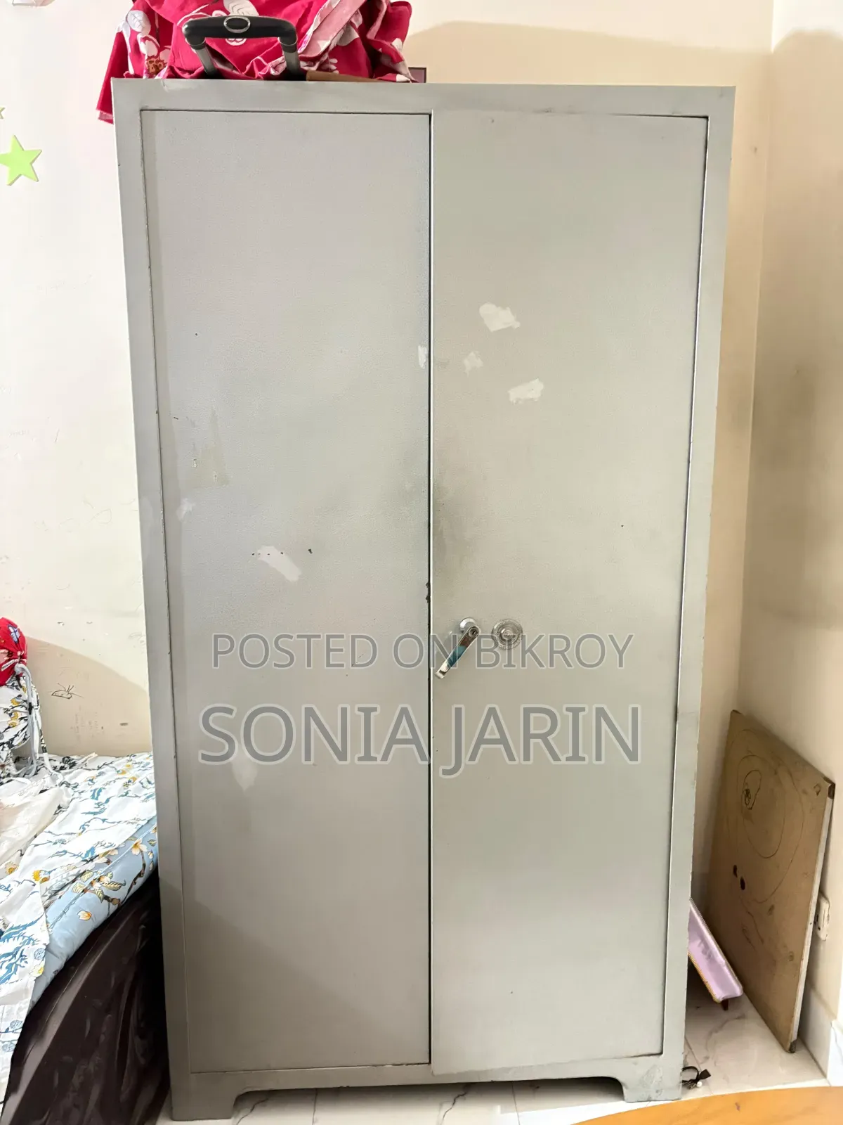 Steel Almirah for Sale