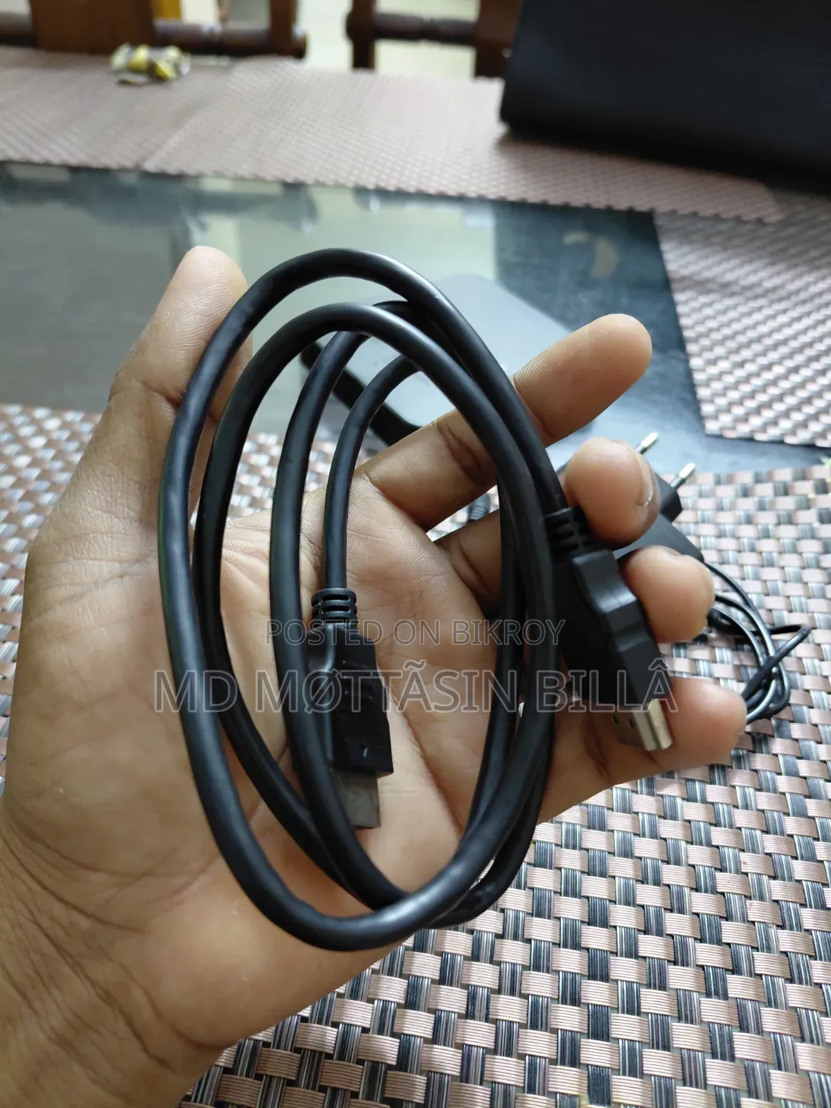 টিভি বক্স (ব্যবহৃত)