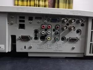 Projector Hitachi