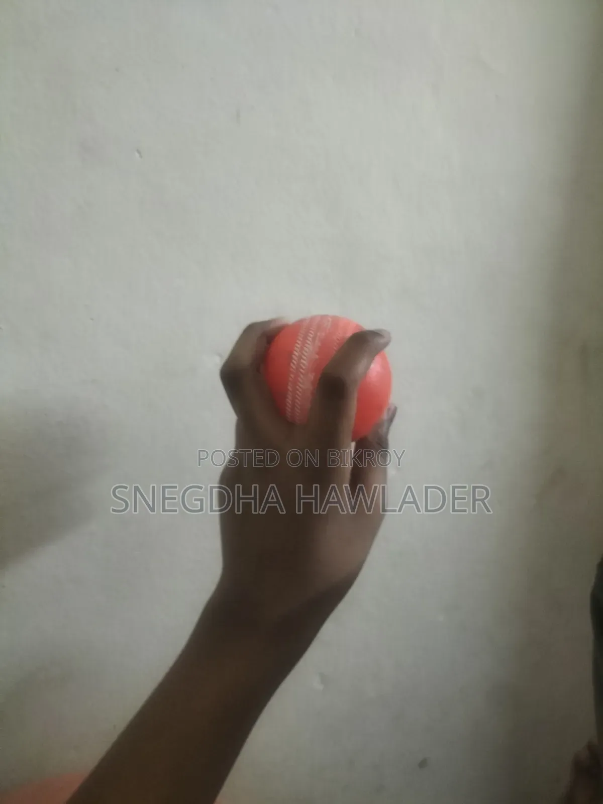 Second-hand Duse Ball, Not for Playing with Bat, Only for Practice Catching