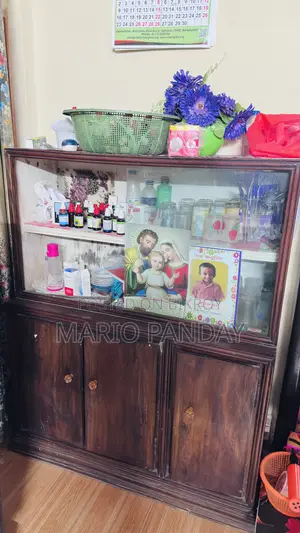 Dressing Table and Showcase