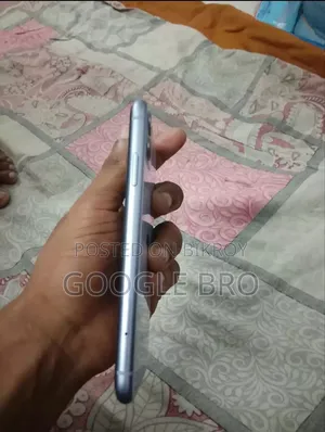 Apple iPhone 11 128 GB Purple