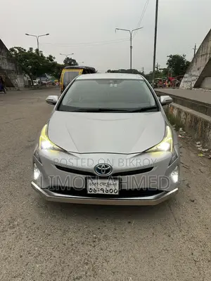 Toyota Prius 2017 Silver
