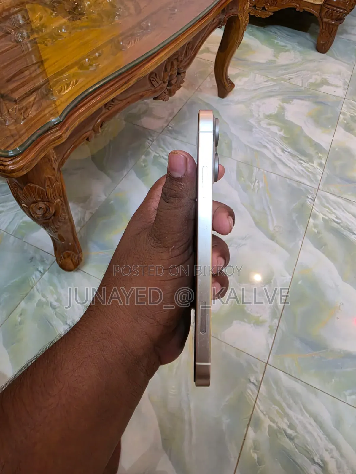 Apple iPhone XR 64 GB White