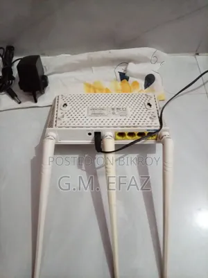 Tp-Link (3 Antenna) Router