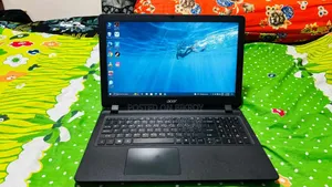 Laptop Acer Aspire E1-572 8GB Intel Core I3 HDD+SSD 128GB