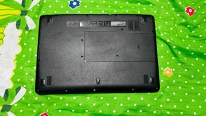 Laptop Acer Aspire E1-572 8GB Intel Core I3 HDD+SSD 128GB