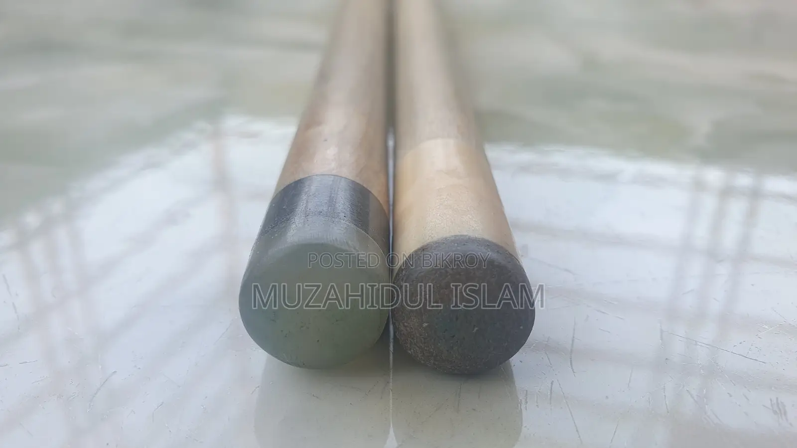 Fury Billiard Cue, Gino Ferrari Jump Cue and Predator Case