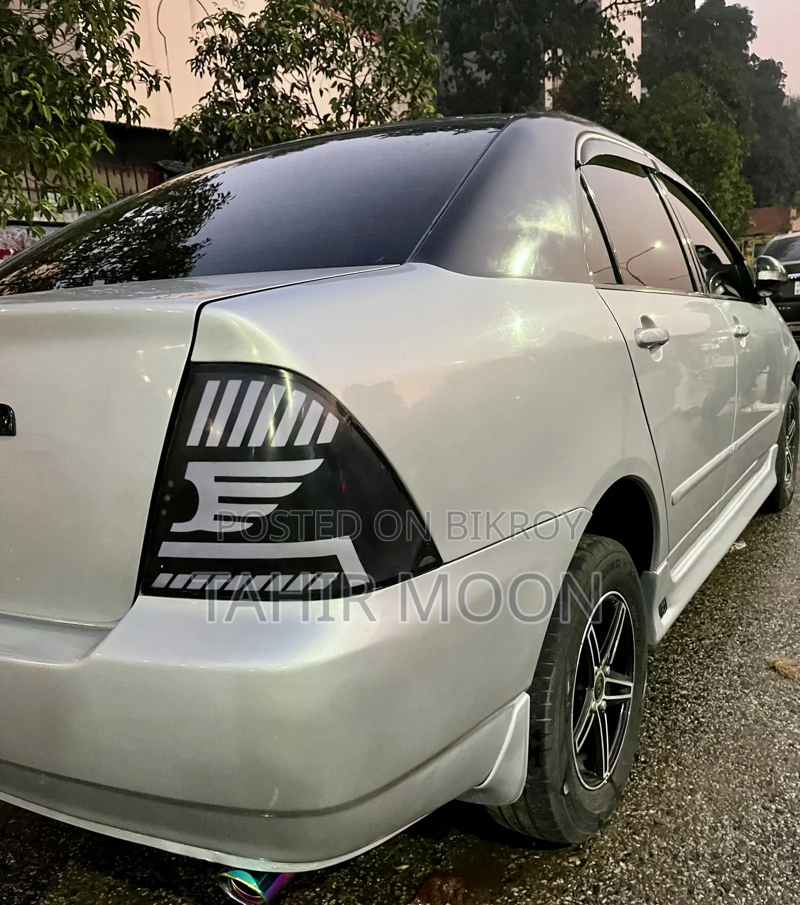 Toyota Corolla Sedan Automatic 2004 Silver
