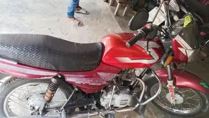 Bajaj CT 100 2012 Red