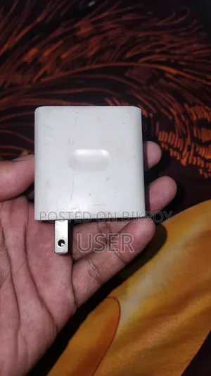 ওয়ানপ্লাস চার্জার