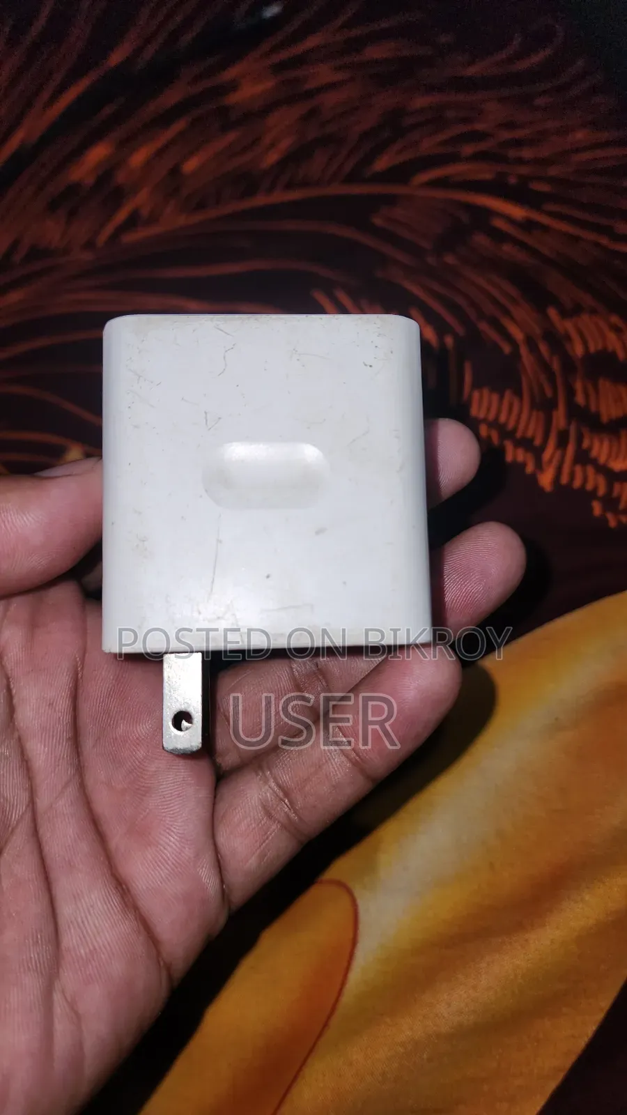 ওয়ানপ্লাস চার্জার