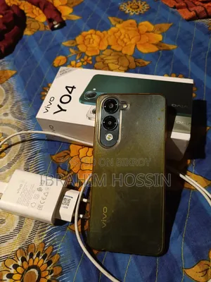 Vivo Y04 64 GB