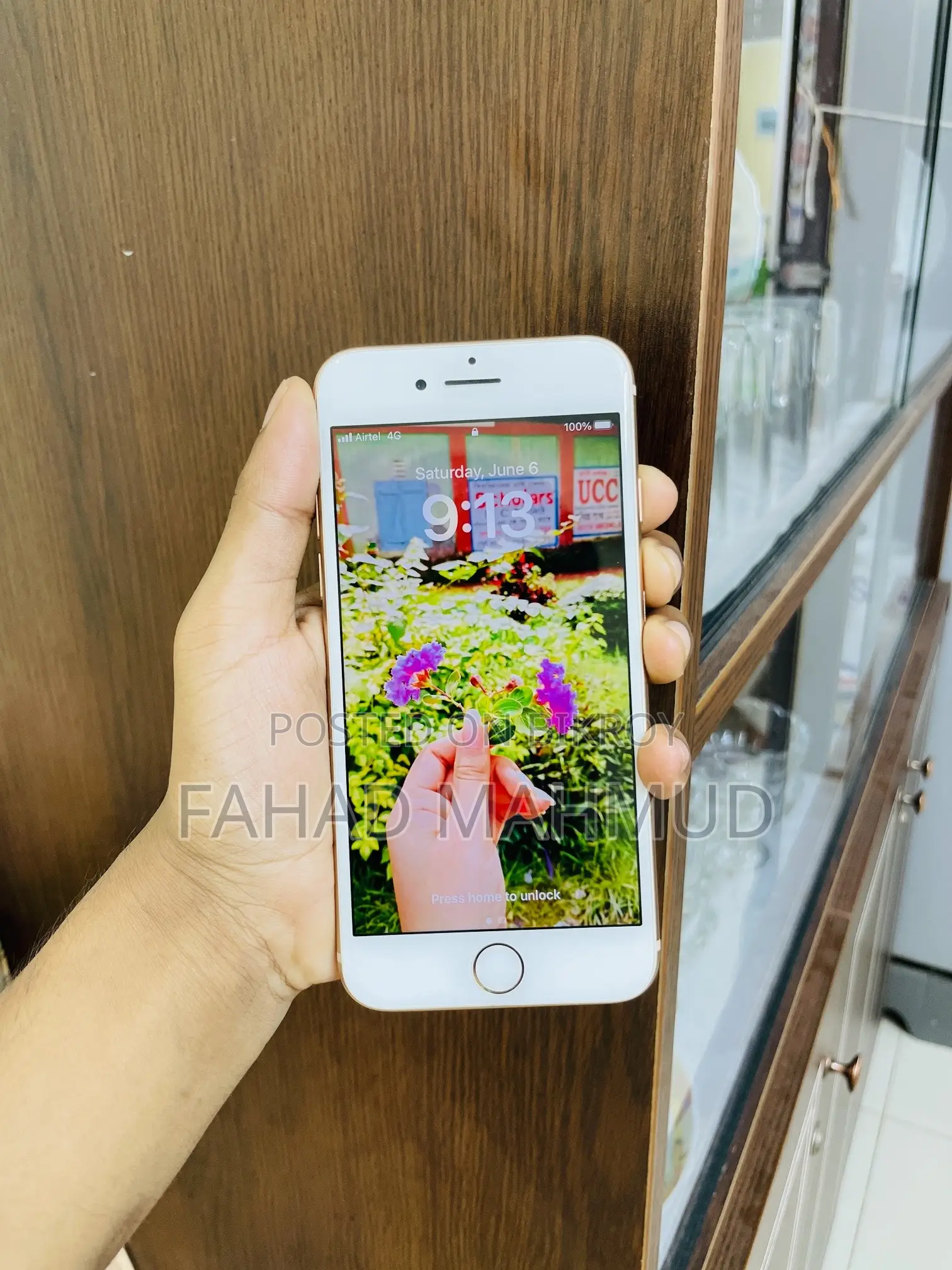 Apple iPhone 8 64 GB Gold