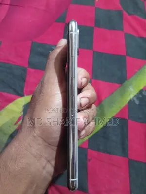 Apple iPhone X 64 GB White