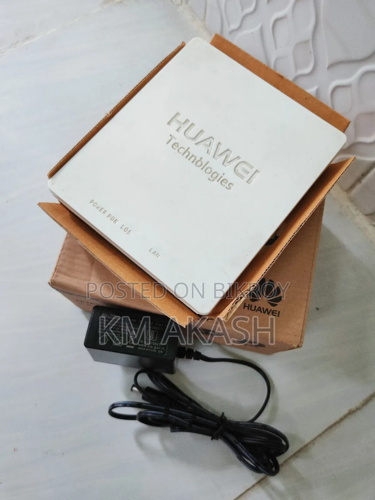 Huawei Xpon ফাইবার ONU রাউটারের জন্য (অরিজিনাল চার্জার সহ)