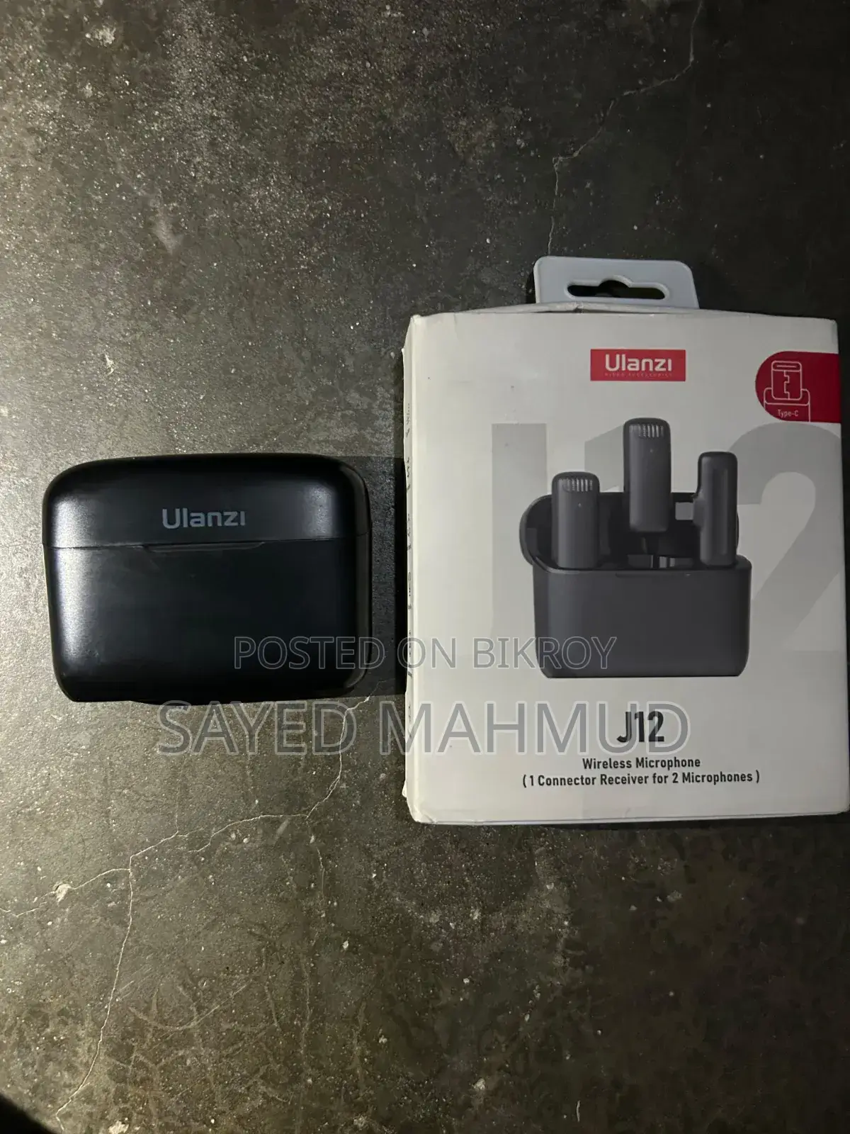Ulanzi J12 Wireless Microphone (Type-C) for Sale - Like New!