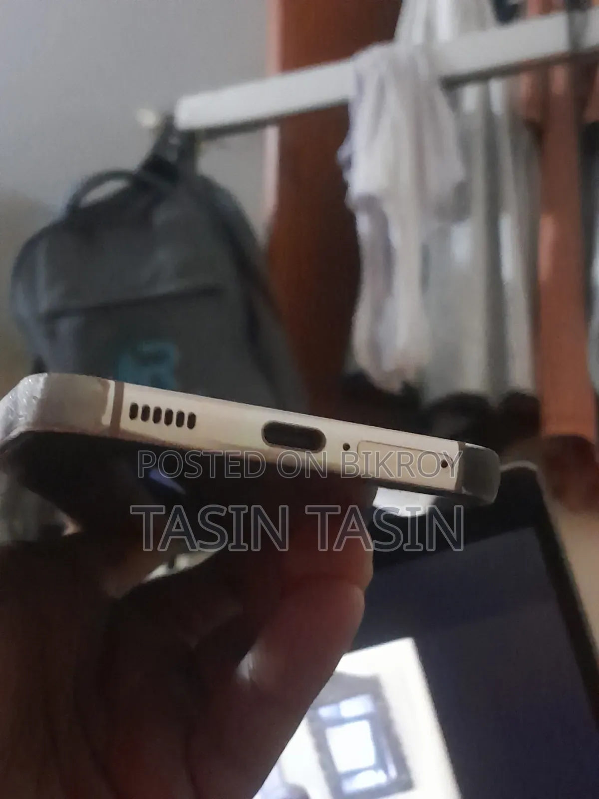 New Samsung Galaxy S22 5G 256 GB Rose Gold