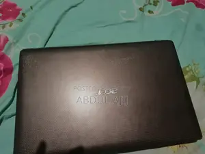 Laptop Acer Pentium One 14 4GB Intel Core i3 SSD 128GB