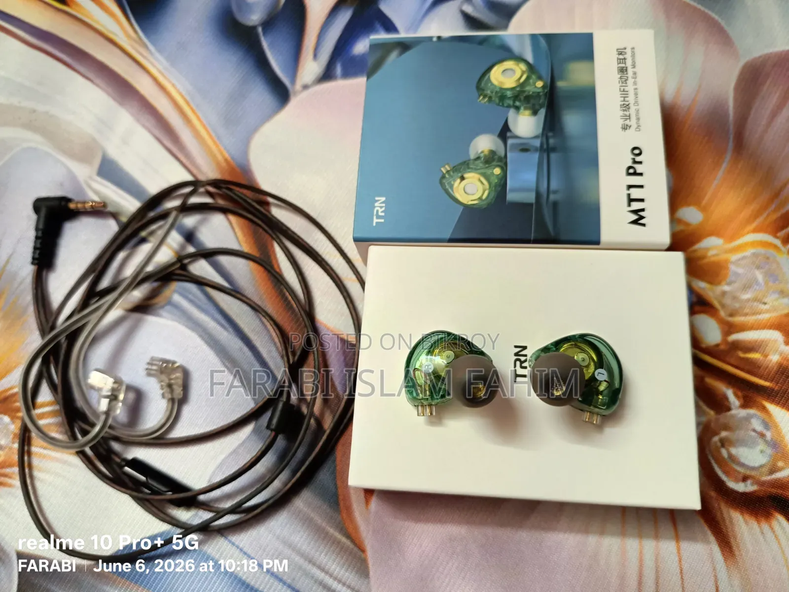 Duel Speaker Earphone. Dynamic Drivers in Ear Monitors