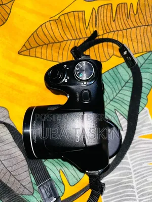 Need some urgent money for medical treatment, camera is completely fresh and good