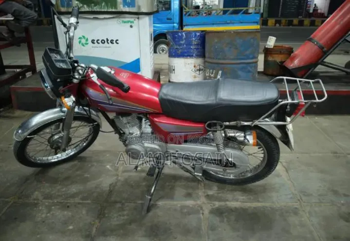 Motorcycle 1995 Red