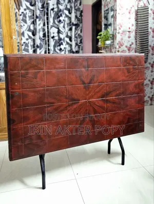 Plastic Table (Rfl) 46" × 28"