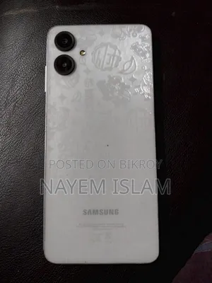 Samsung Galaxy A06 128 GB White