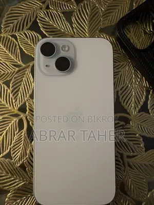 Apple iPhone 15 128 GB White