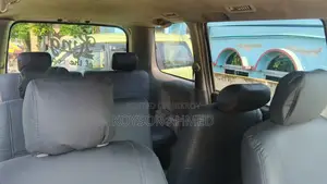 Toyota Noah 2002 Off White