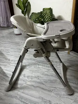 শিশুর ফিডিং চেয়ার (বিক্রয়ের জন্য)