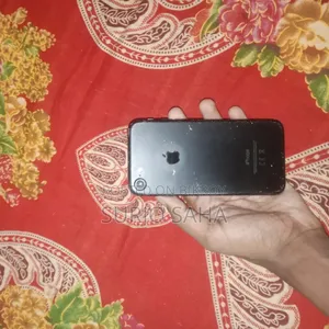 Apple iPhone 7 32 GB Black