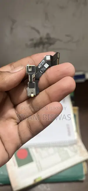 iPhone 13 Pro Max ফ্রন্ট ক্যামেরা
