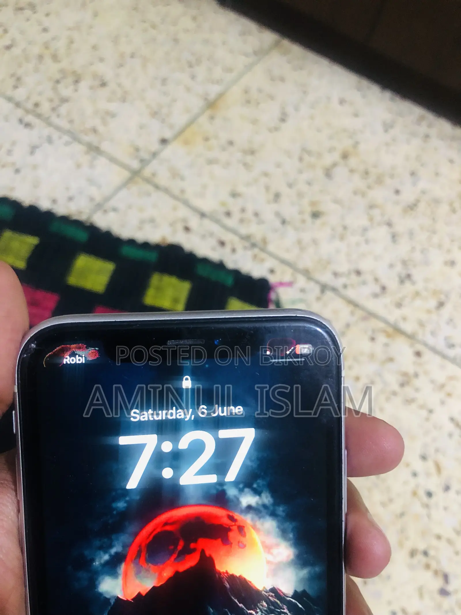 Apple iPhone XR 128 GB White