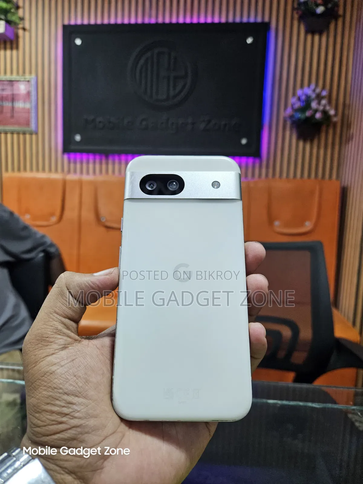 Google Pixel 8a 128 GB White